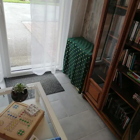 D'hotes De L'avison 住宿加早餐酒店 3*