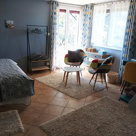 D'hotes D 'avison Frühstückspension 3*