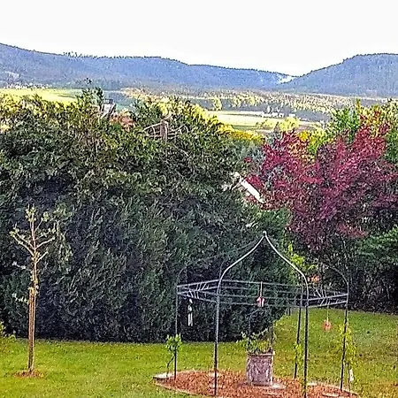 Oda ve Kahvaltı D'hotes D 'avison 3*