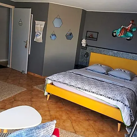 D'hotes D 'avison Oda ve Kahvaltı 3*