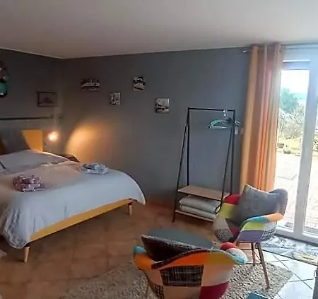 D'hotes D 'avison Oda ve Kahvaltı