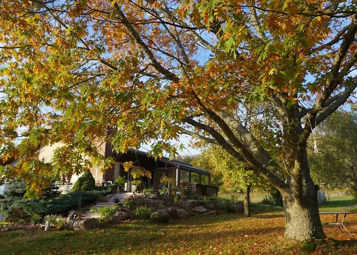 D'hotes D 'avison Nocleg ze śniadaniem 3*